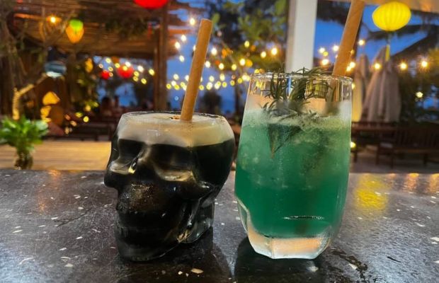 Drinks in the Black Pearl Hoi An